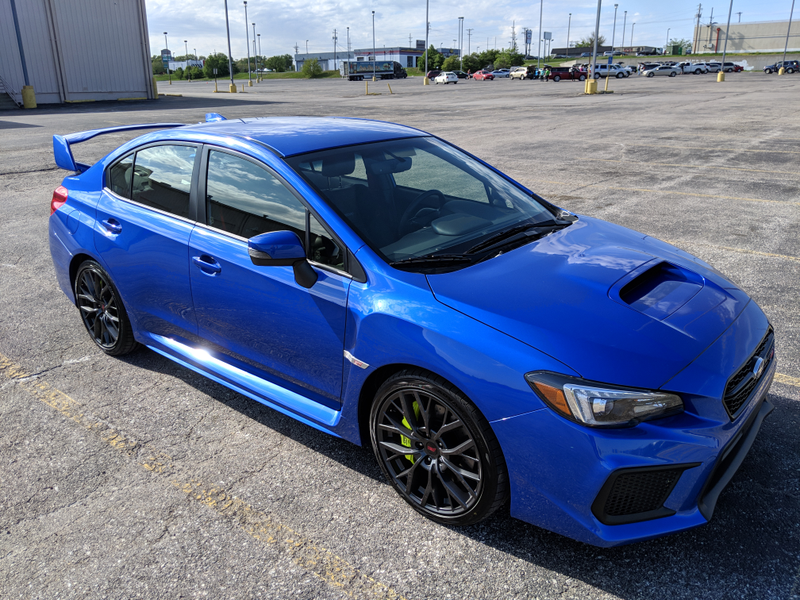 Even the sun can’t avoid stepping on those large side skirts.
